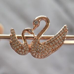 Rose Gold Swan Bracelet